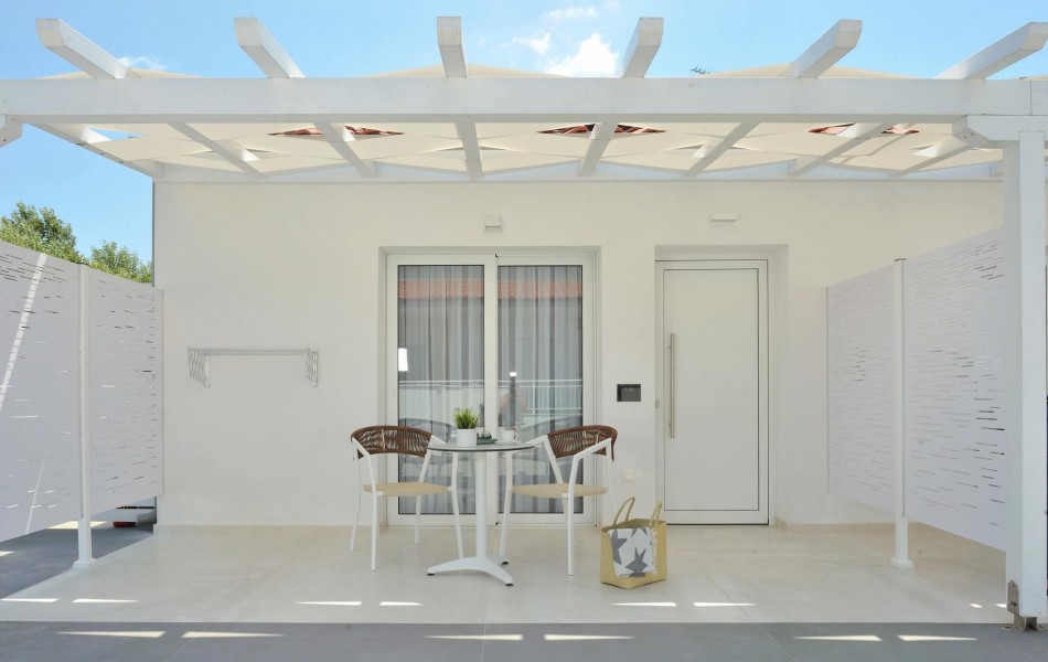 Tiara Holidays - Lefko Suites - Premium Double - balcony
